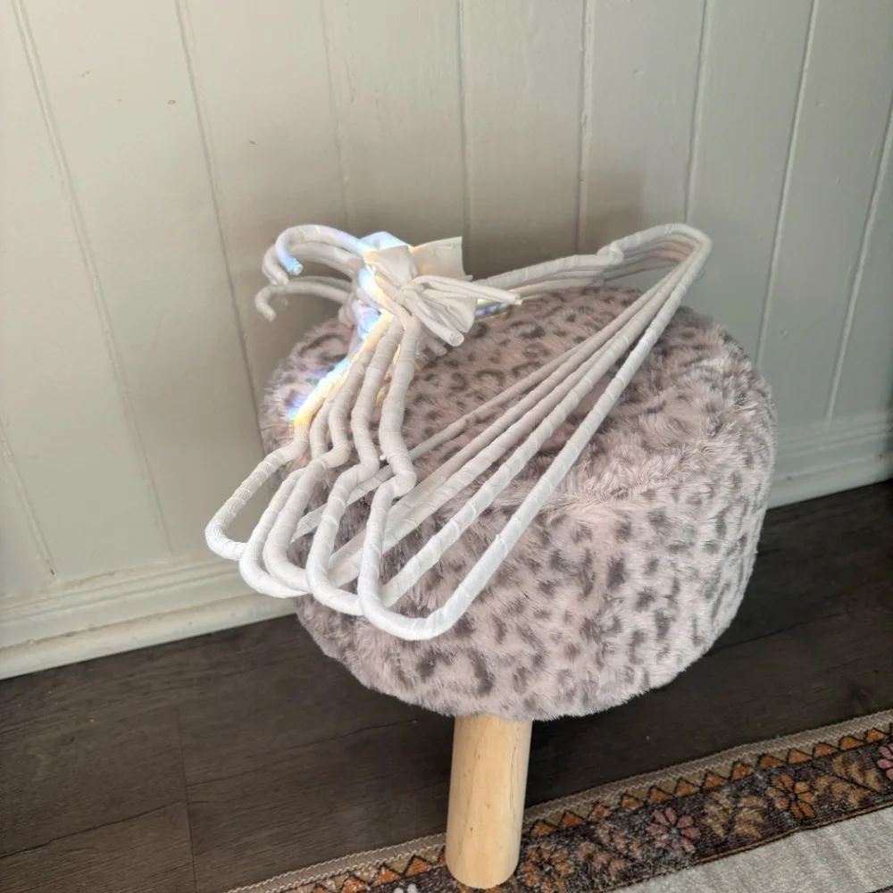 Custom Made Brandy Melville Inspired Hangers (5 pack)